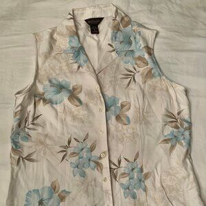 Van Heusen Women's Sleeveless Floral Button-down Blouse, Size Medium